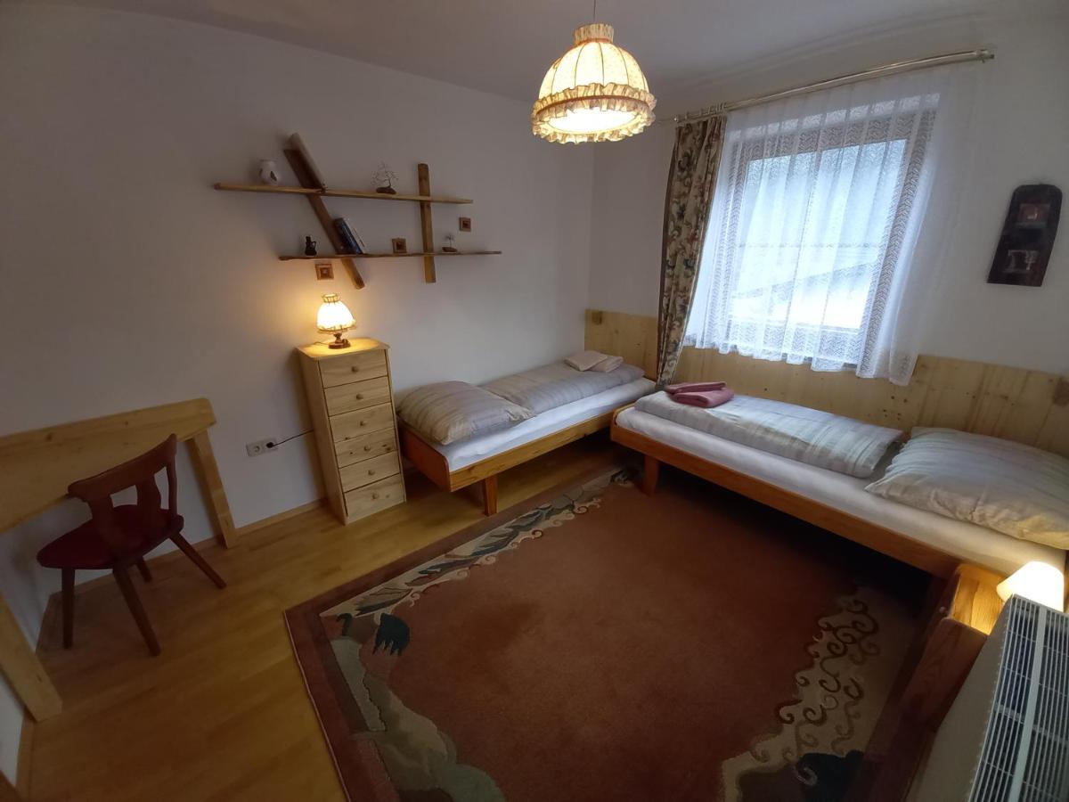 Appartement Iva Flattach Bagian luar foto